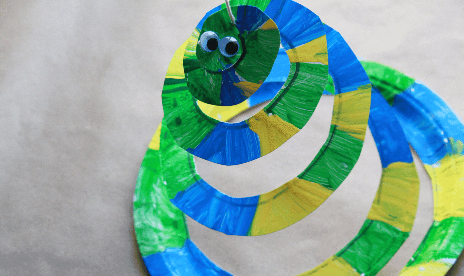 Paper Plate Snake