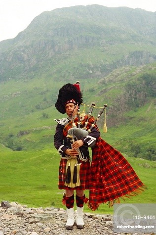 bagpiper in Scotland